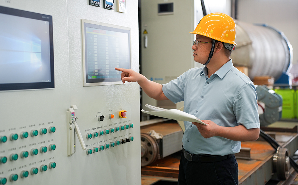 頂立科技胡祥龍博士榮獲“長(zhǎng)沙市科技勞?！睒s譽(yù)稱號(hào)