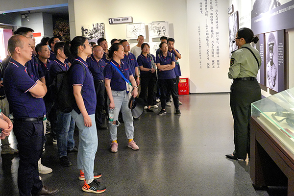 訪名人故里 悟湖湘文化——頂立科技開展主題活動(dòng) (5).JPG